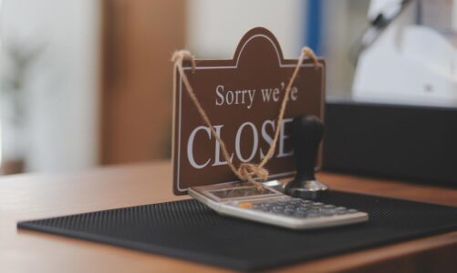 Groźby karalne: kiedy brak świadków wpływa na orzecznictwo?