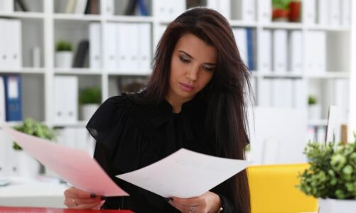 Gdzie znajduje się nr aktu zgonu – jak szybko odnaleźć?